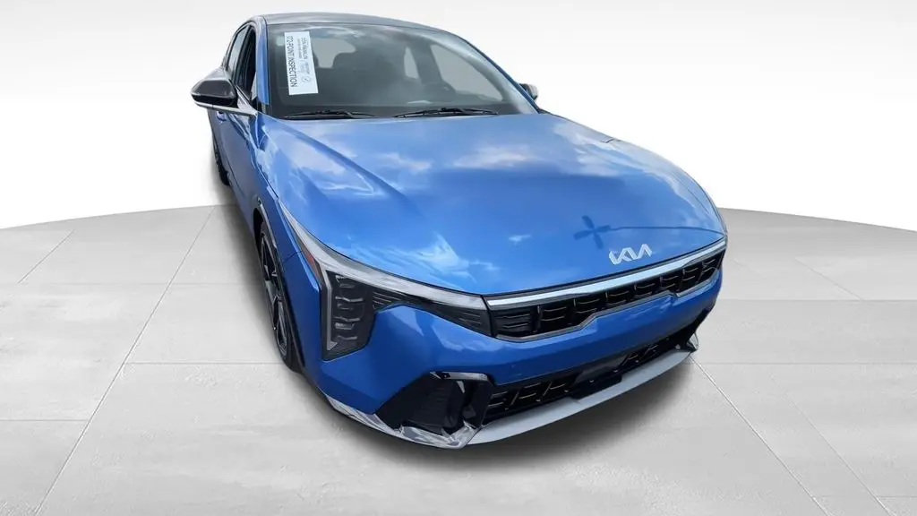2025 Kia K4 GT-Line