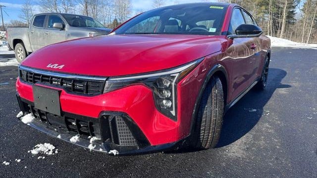 2025 Kia K4 GT-Line