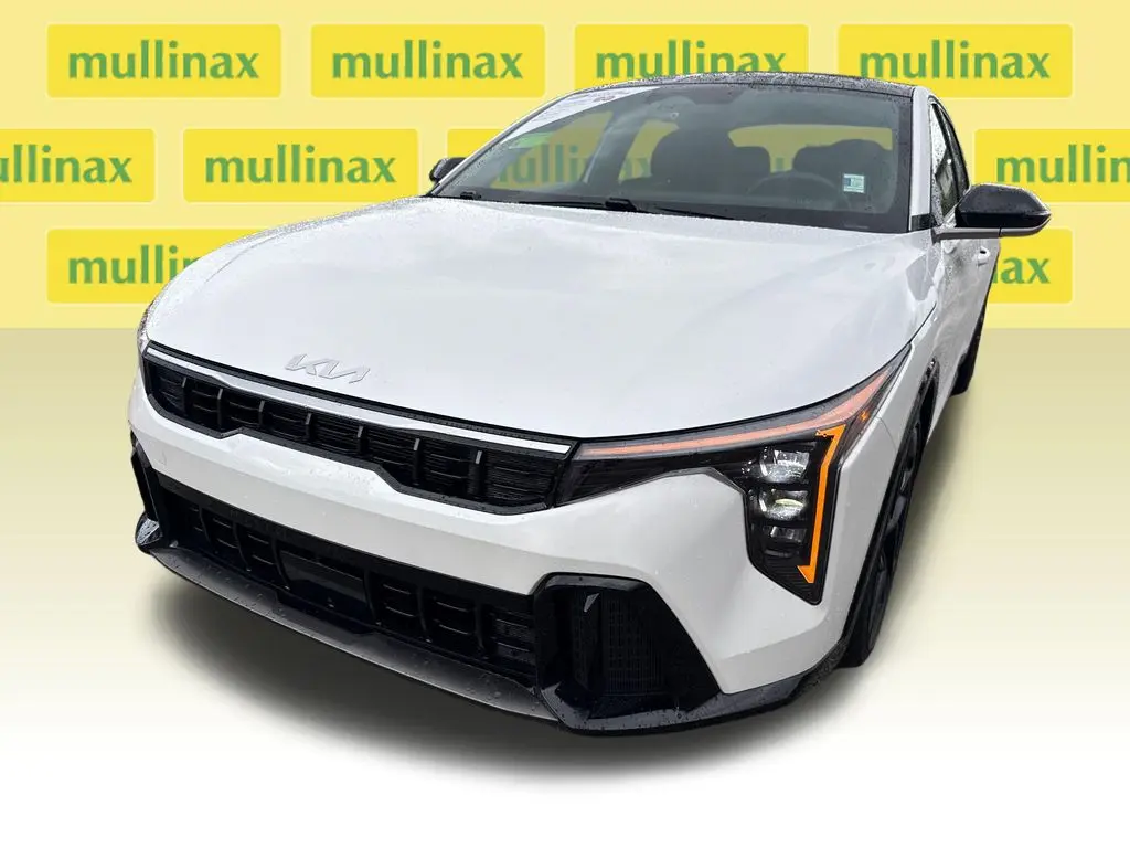 2025 Kia K4 - $26,901