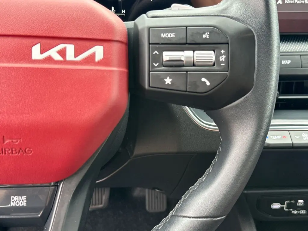 2025 Kia K4 - $26,901