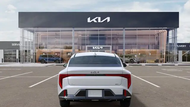 2025 Kia K4 GT-Line