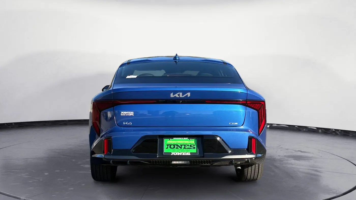2025 Kia K4 GT-Line