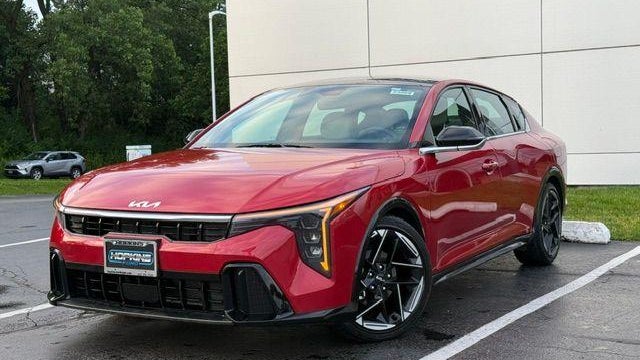 2025 Kia K4 GT-Line