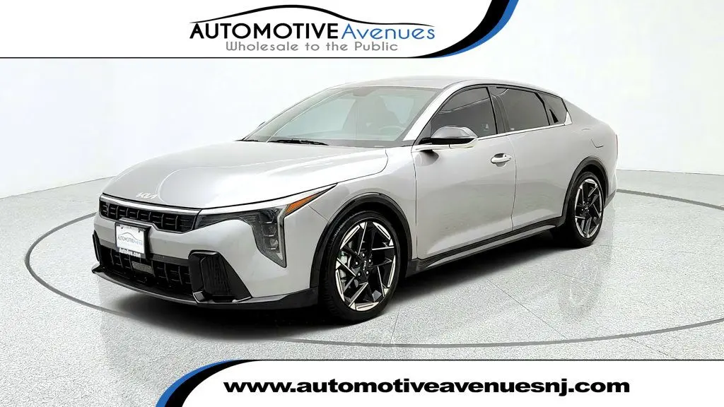 2025 Kia K4