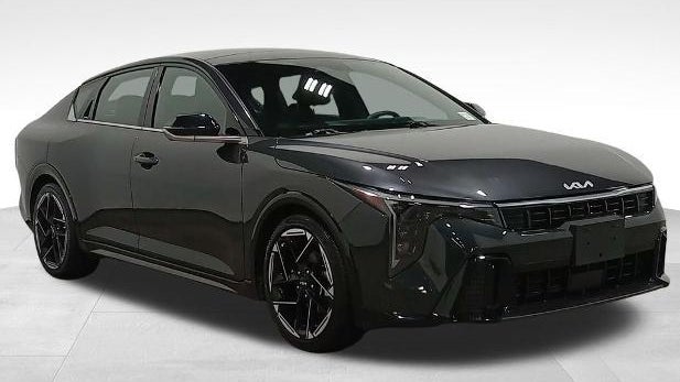 Preowned 2025 Kia K4 GT-Line for Sale