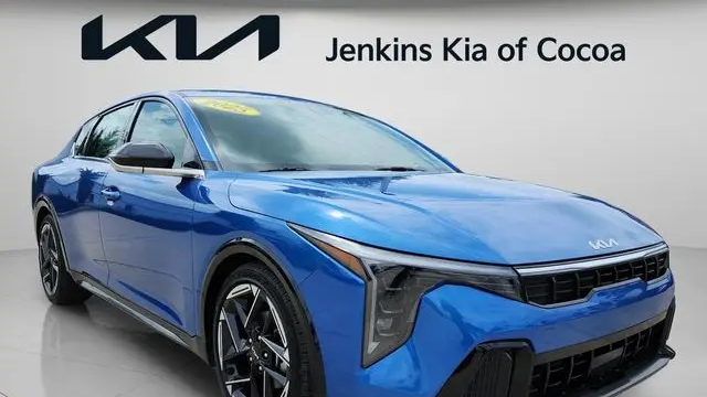 2025 Kia K4 GT-Line