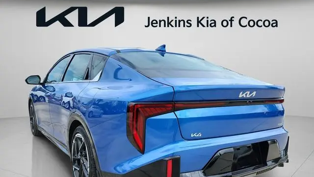 2025 Kia K4 GT-Line