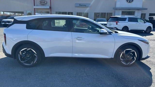 2026 Kia K4 Hatchback EX