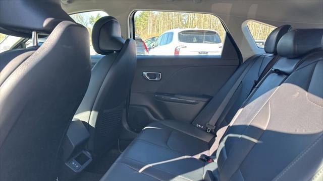 2026 Kia K4 Hatchback EX