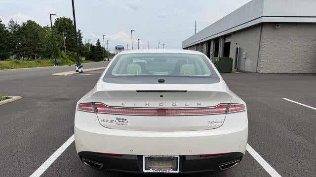 2014 Lincoln MKZ Base