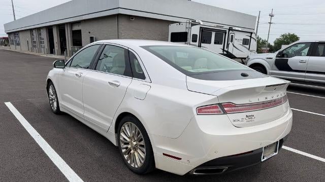 2014 Lincoln MKZ Base