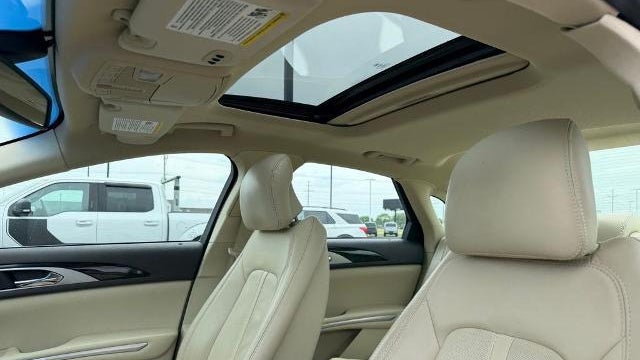 2014 Lincoln MKZ Base