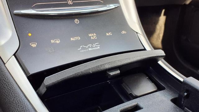 2013 Lincoln MKZ Base