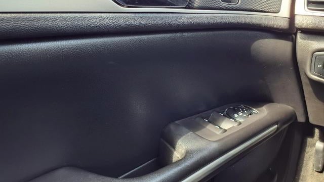 2013 Lincoln MKZ Base