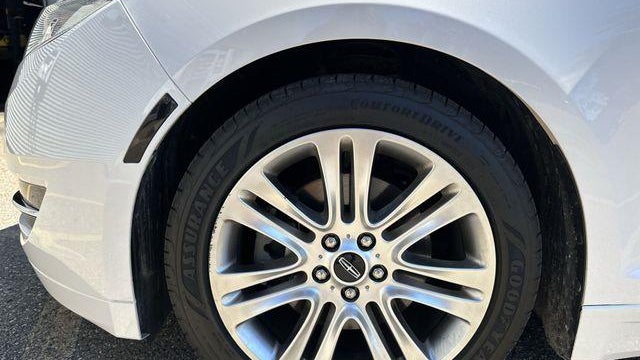 2015 Lincoln MKZ Base