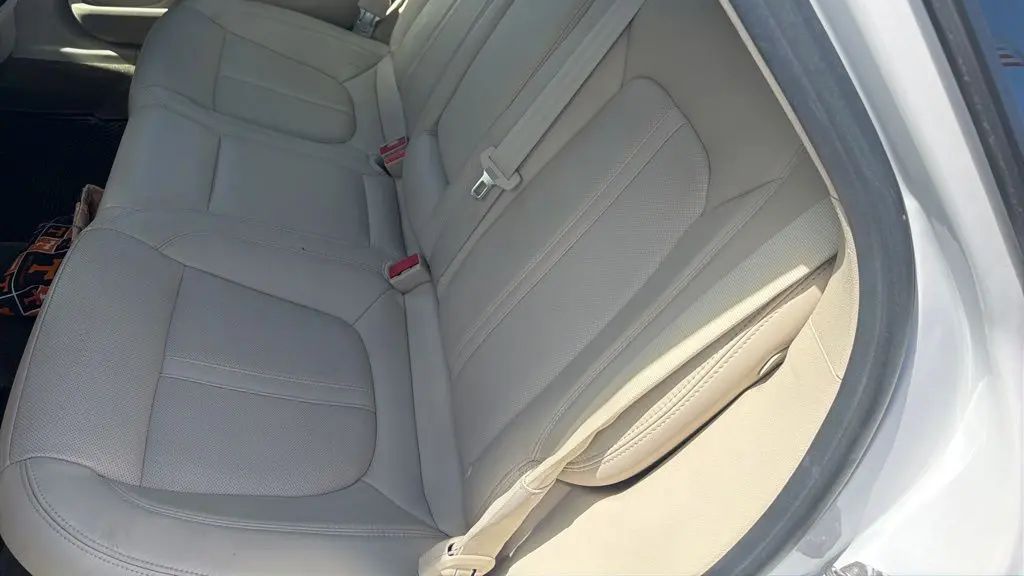 2016 Lincoln MKZ Base