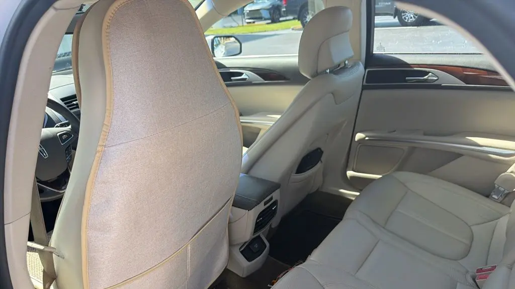 2016 Lincoln MKZ Base