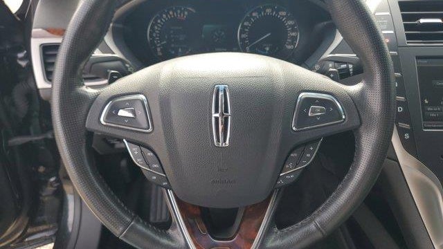 2013 Lincoln MKZ Base