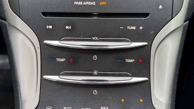 2016 Lincoln MKZ Base