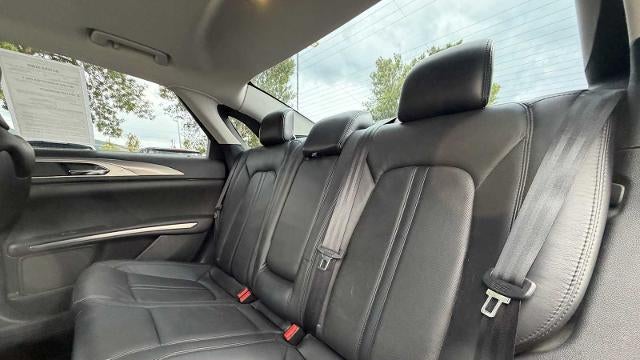 2016 Lincoln MKZ Base