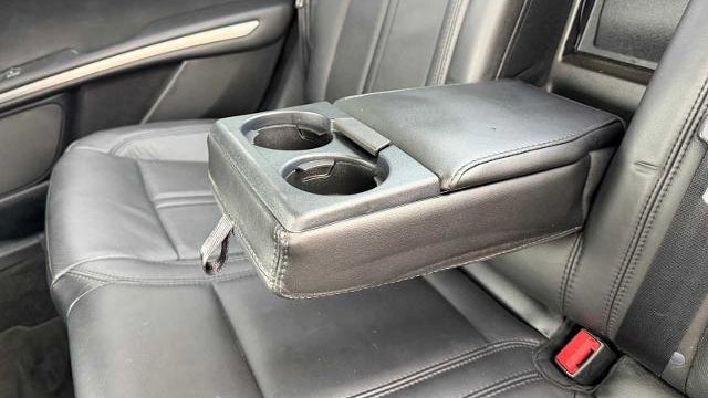 2016 Lincoln MKZ Base