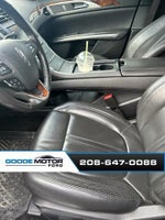 2013 MKZ Thumbnail 2