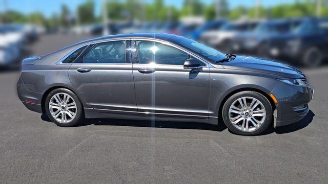 2015 Lincoln MKZ Base