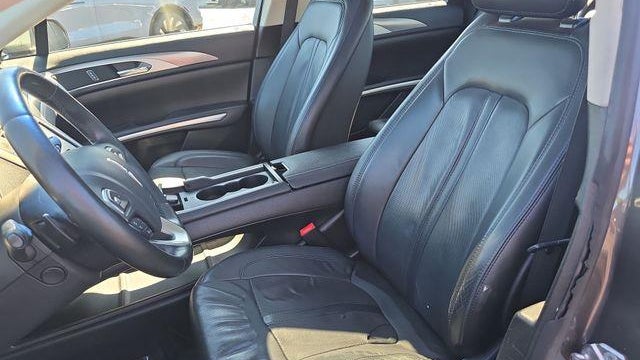 2015 Lincoln MKZ Base