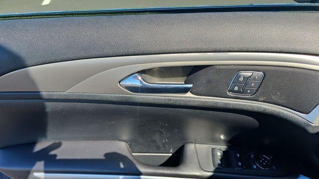 2015 Lincoln MKZ Base