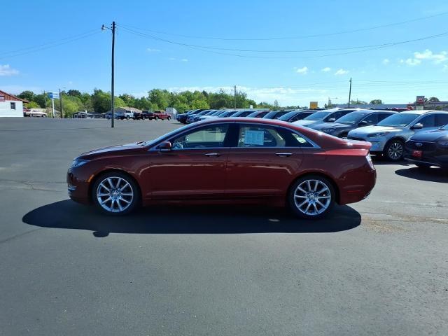 2014 Lincoln MKZ Base — photo 1 of 12