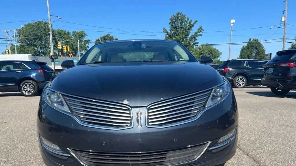 2013 Lincoln MKZ Base