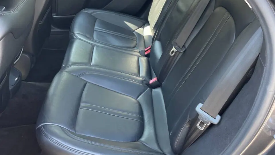 2015 Lincoln MKZ Hybrid Base