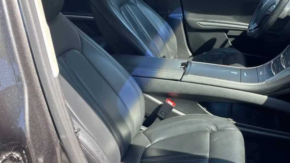 2015 Lincoln MKZ Hybrid Base