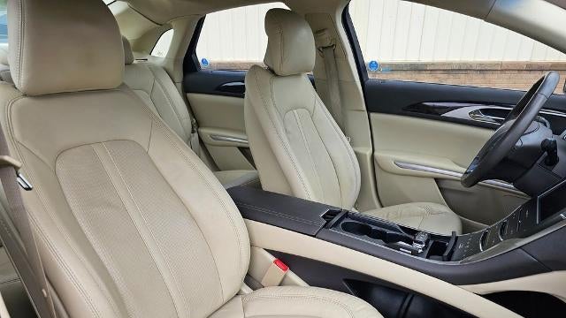 2014 Lincoln MKZ Hybrid Base