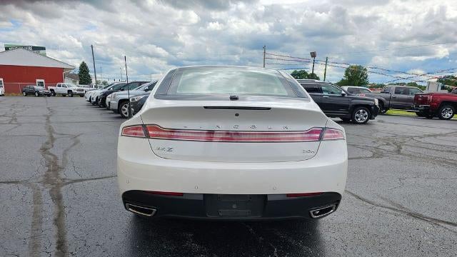 2014 Lincoln MKZ Hybrid Base