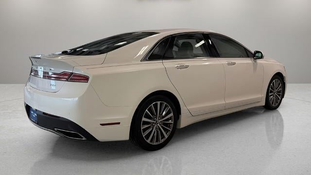 2020 Lincoln MKZ Standard