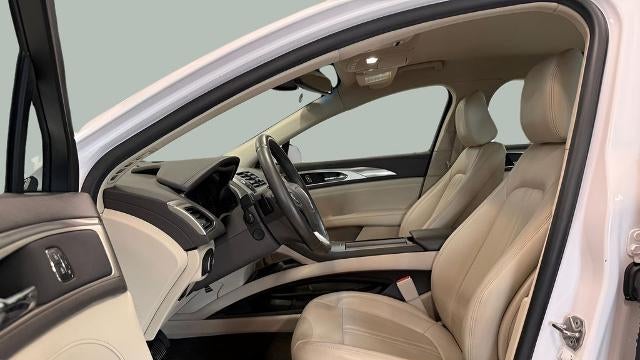 2020 Lincoln MKZ Standard