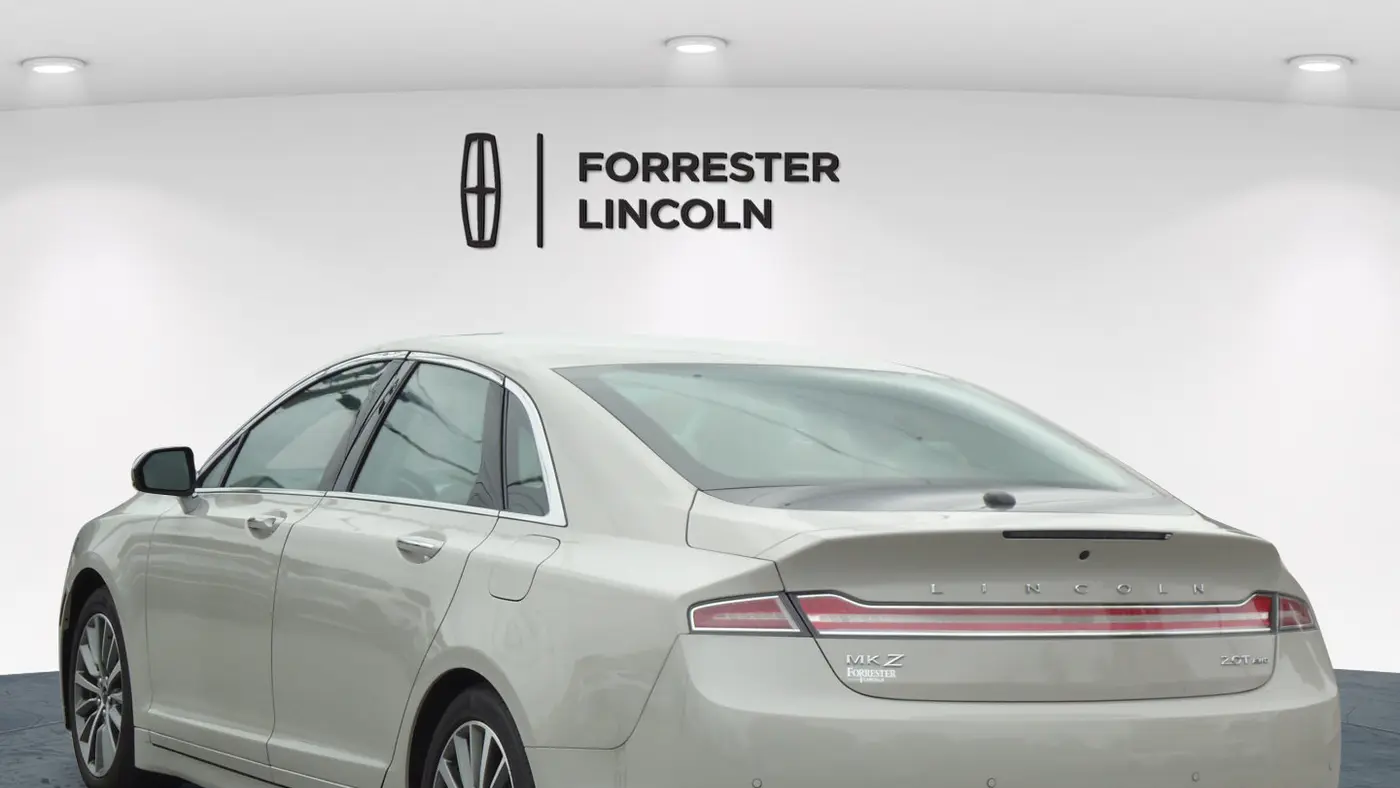 2020 Lincoln MKZ Standard