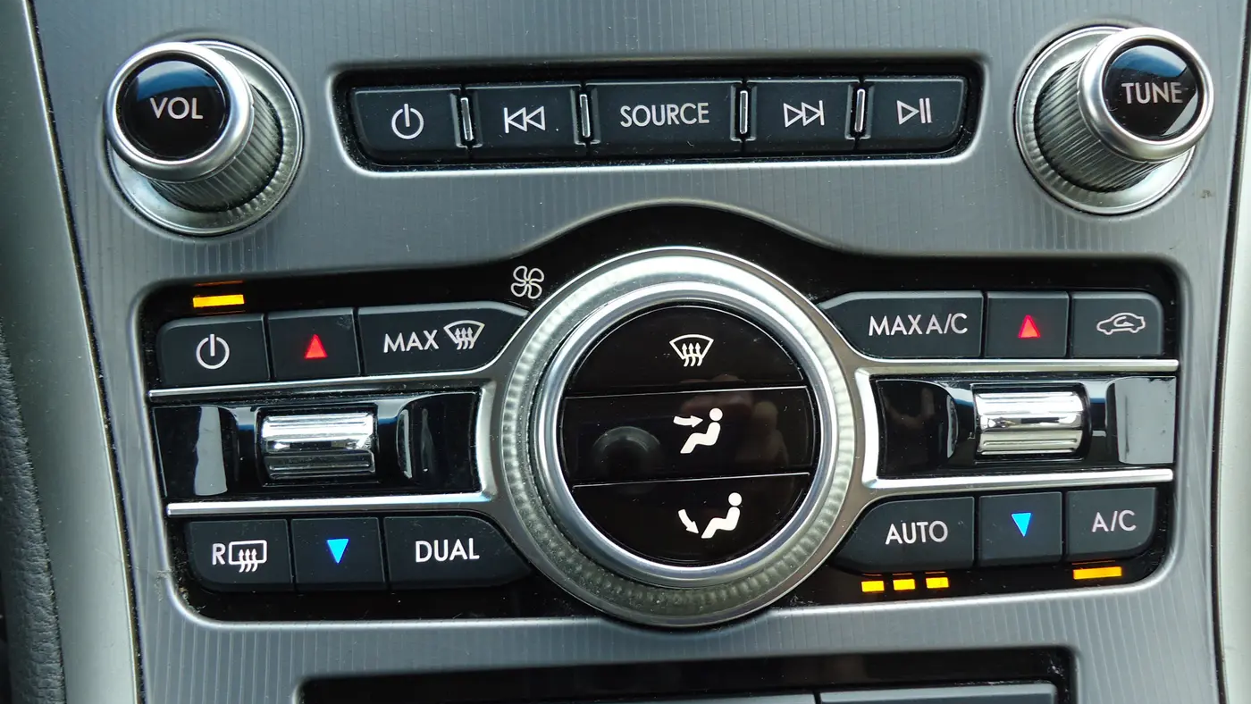 2020 Lincoln MKZ Standard