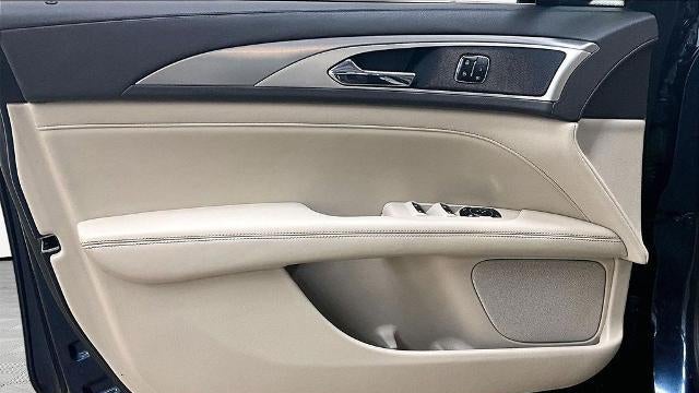 2017 Lincoln MKZ Select