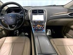 2017 MKZ Thumbnail 14