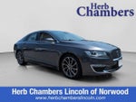 2019 MKZ Thumbnail 1