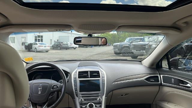2018 Lincoln MKZ Select