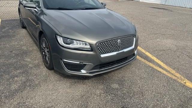 2017 Lincoln MKZ Select