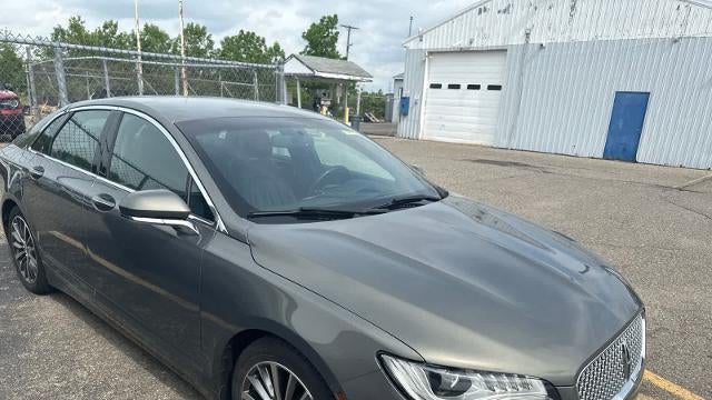 2017 Lincoln MKZ Select