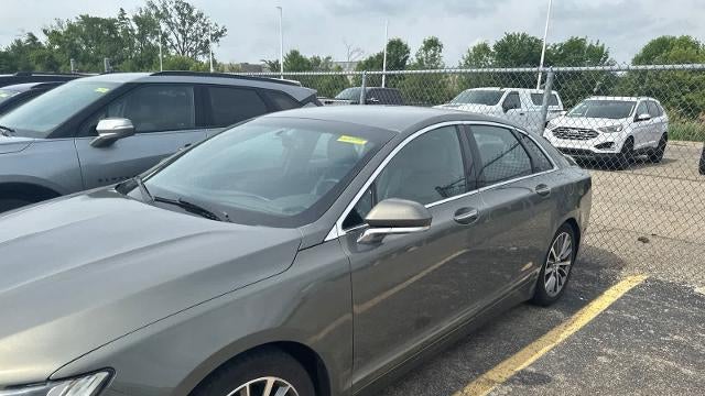 2017 Lincoln MKZ Select