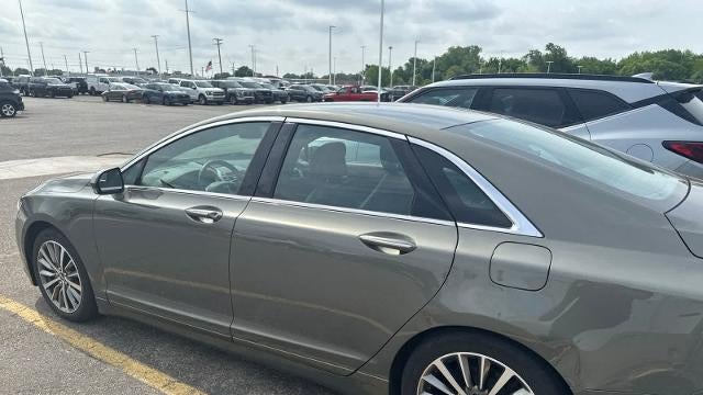 2017 Lincoln MKZ Select