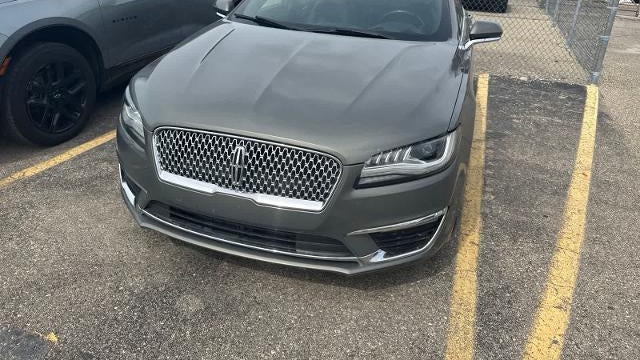 2017 Lincoln MKZ Select