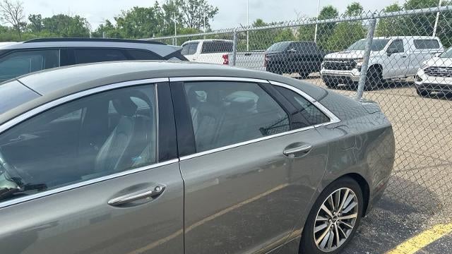 2017 Lincoln MKZ Select
