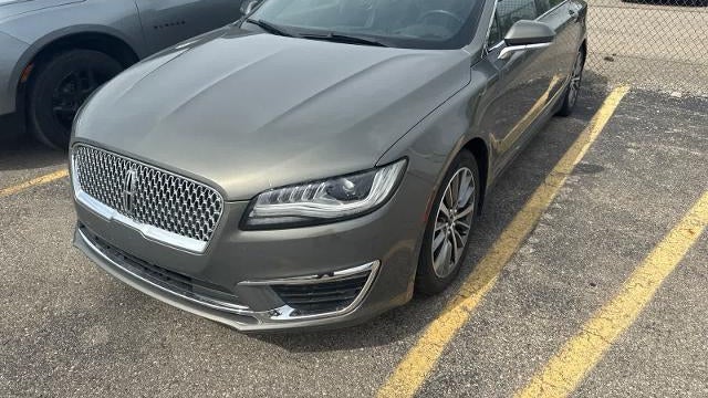 2017 Lincoln MKZ Select